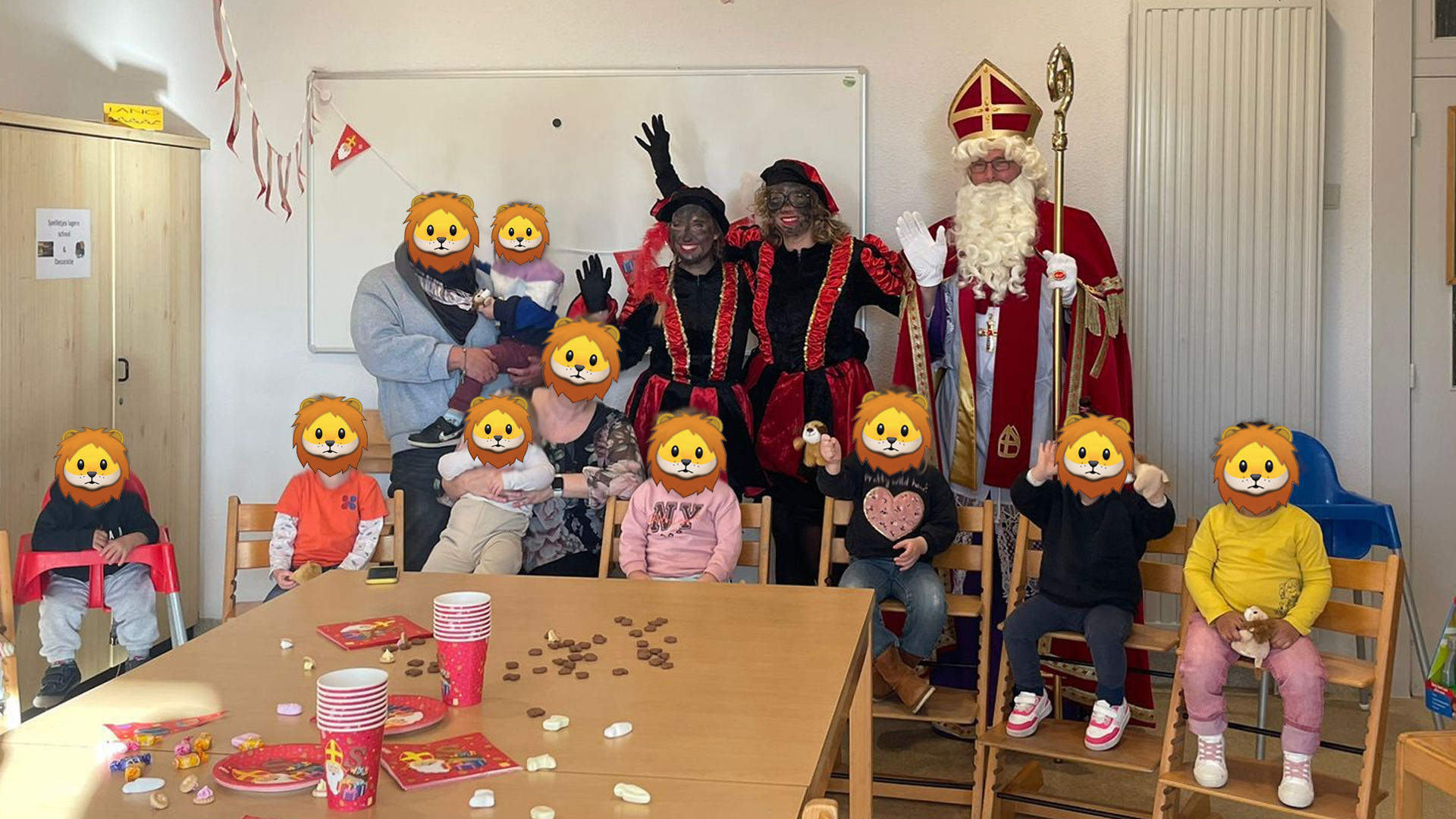 Sinterklaas moment in een klaslokaal